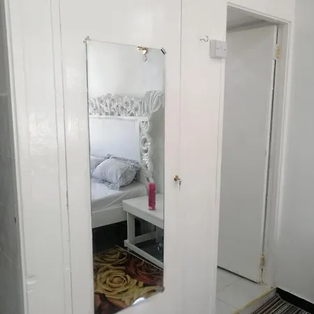 Golden Nest Apartment Mombasa Exterior photo